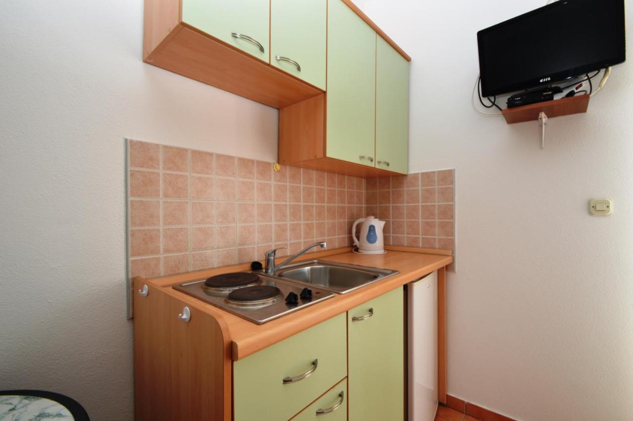 Apartments Dario Rovanjska Esterno foto